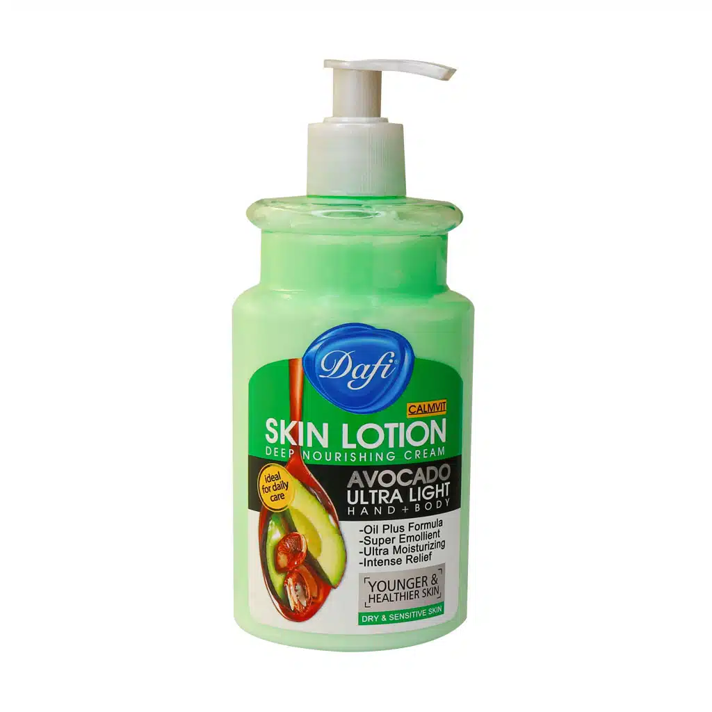 Dafi-Hand-and-Body-Lotion-with-Avocado-Oil-470ml.jpg.webp لوسیون و مرطوب کننده بدن دافی مدل آووکادو 470 میلی لیتر